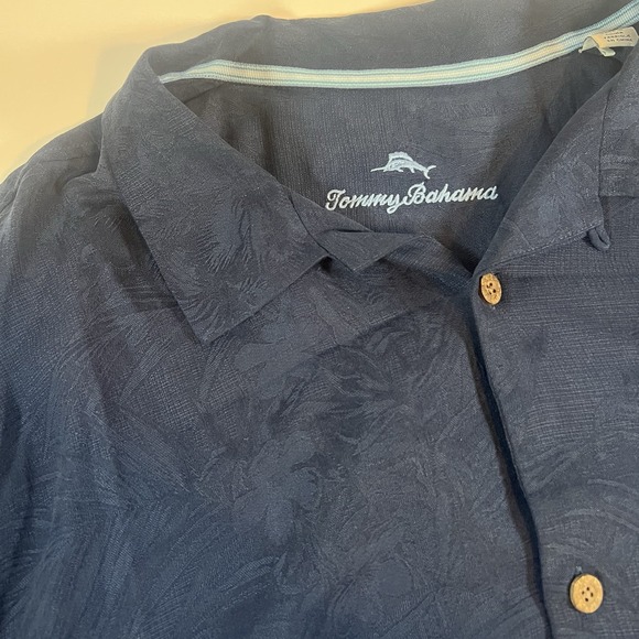 Tommy Bahama Other - Tommy Bahama 100% Silk All Over Print Tropic Floral Short Sleeve Navy Blue 3XL
